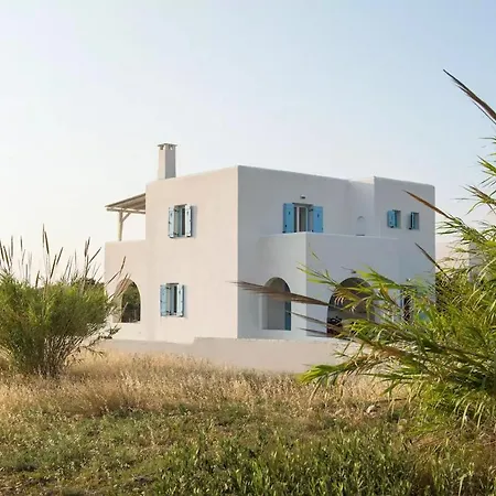 Adorable 3 Bedroom Maisonette In Pounta Apartment *