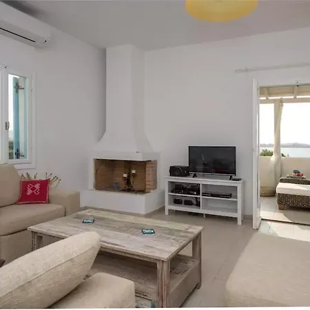 Apartment Adorable 3 Bedroom Maisonette In Pounta